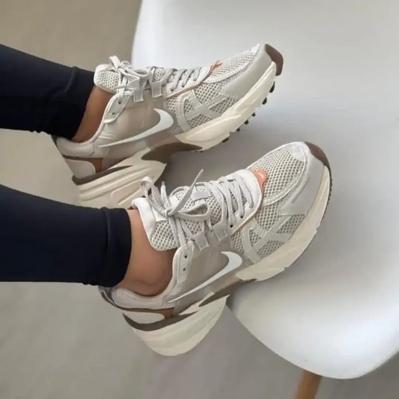 Tenis Nike V2X Run